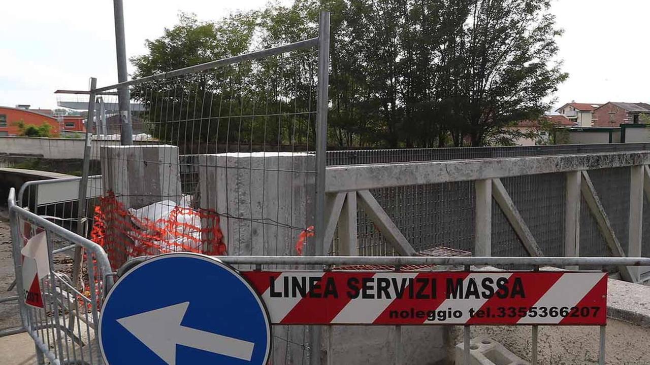 Avenza, i cittadini chiedono l’apertura del distaccamento