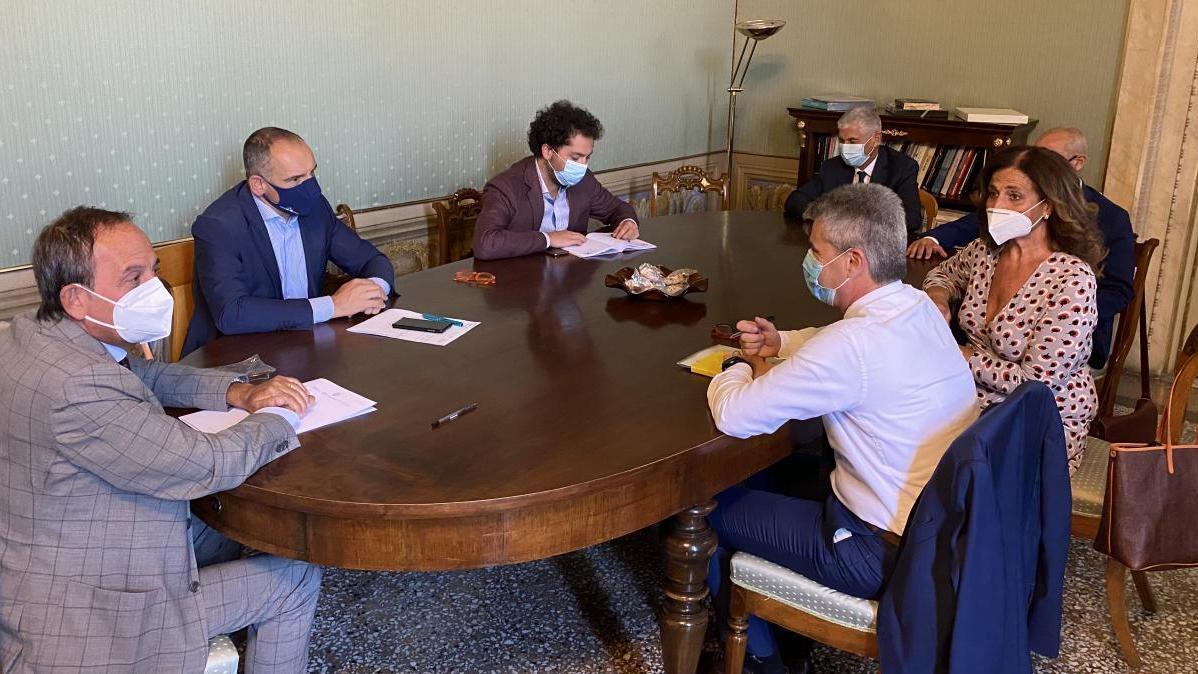 Poste assicura: «Poche settimane e tutto tornerà alla normalità»