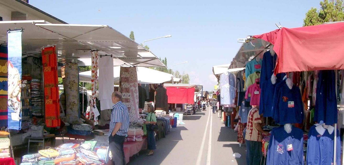 Mercati ambulanti, incontro tra Comune e Confesercenti