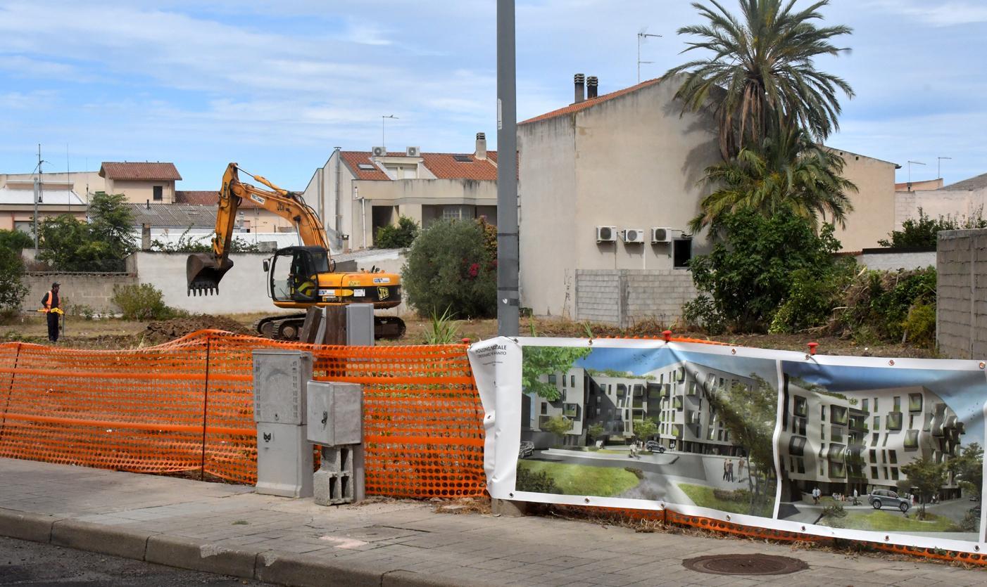 Case popolari, aperto il cantiere di via Lepanto