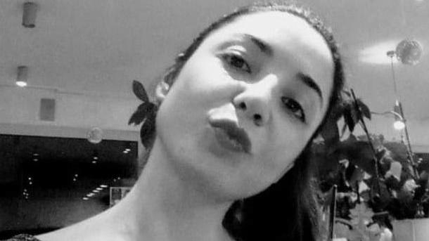 Porto Torres, un infarto fulminante ha ucciso Sara: il corpo restituito alla famiglia