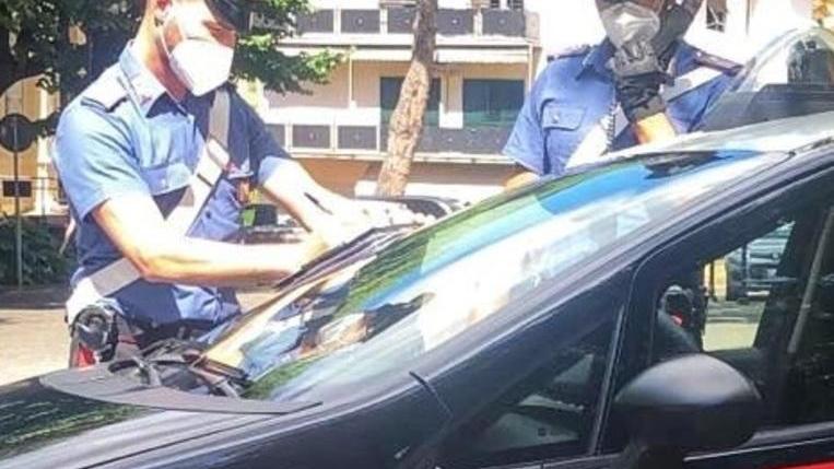 Una pattuglia dei carabinieri in una foto d'archivio