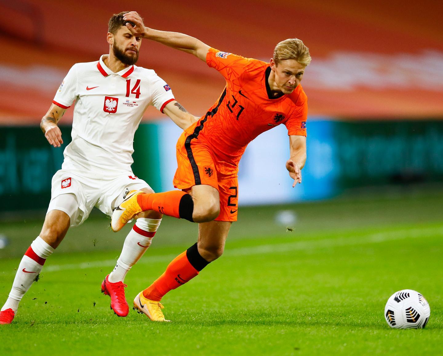 Olanda, basta Bergwijn La Polonia parte con un ko