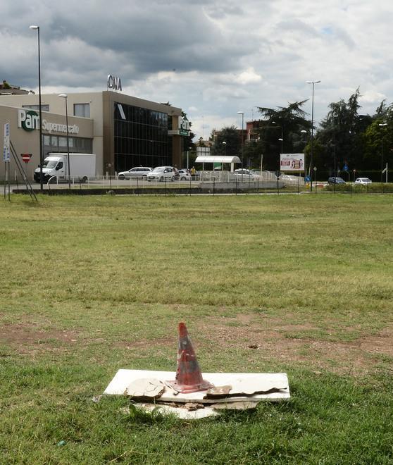 È scontro sul luna park Ospedale, atti in Regione