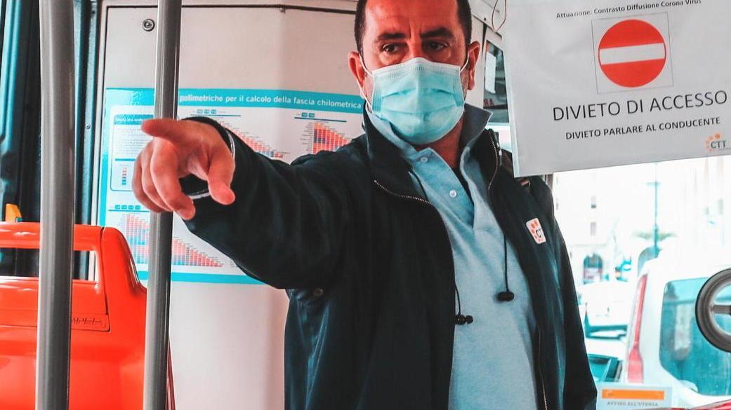 Mancano 22 autobus per gli studenti, Ctt vuole noleggiarli ma il tempo stringe