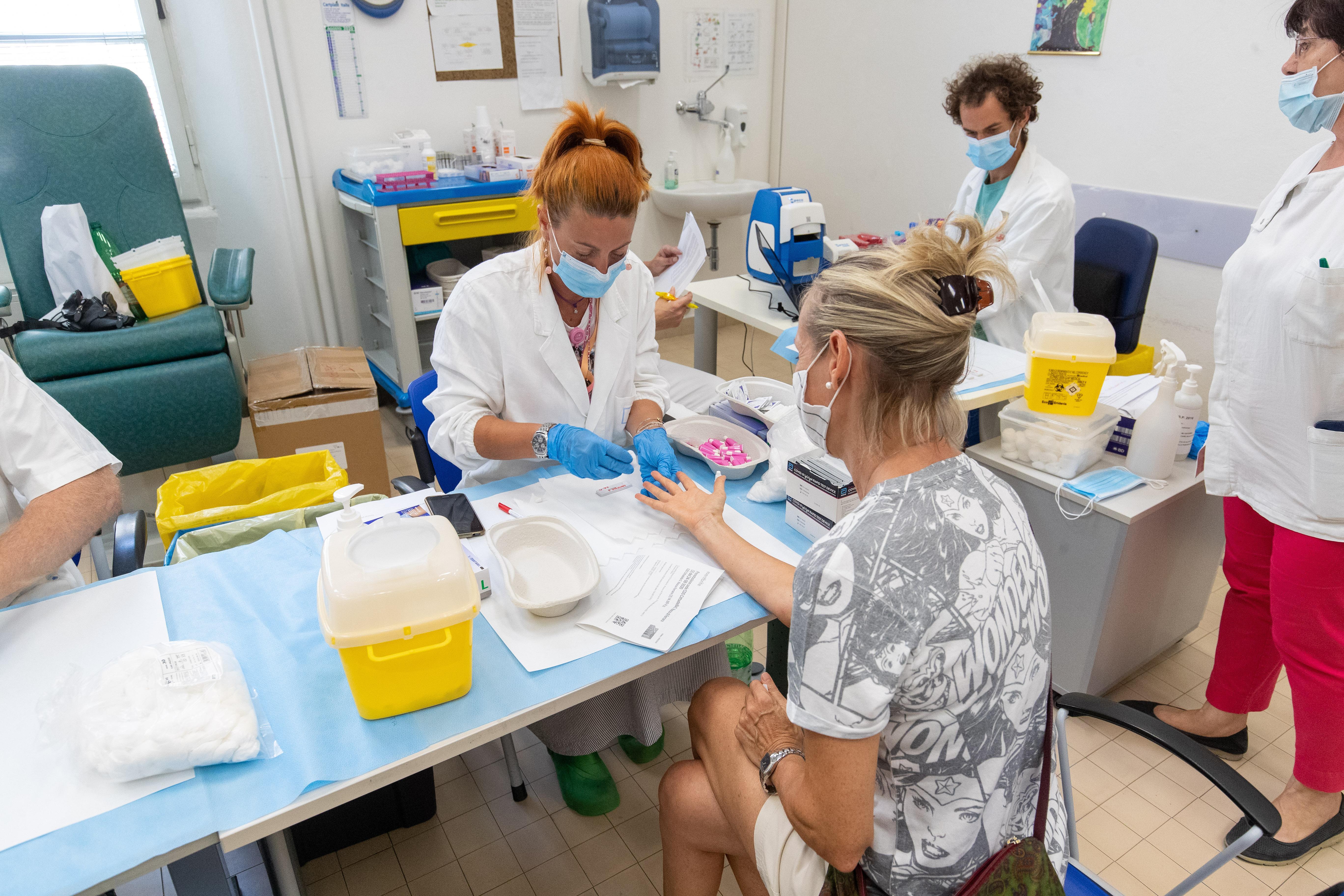Ferrara, 13 nuovi positivi e un ricovero in terapia intensiva 