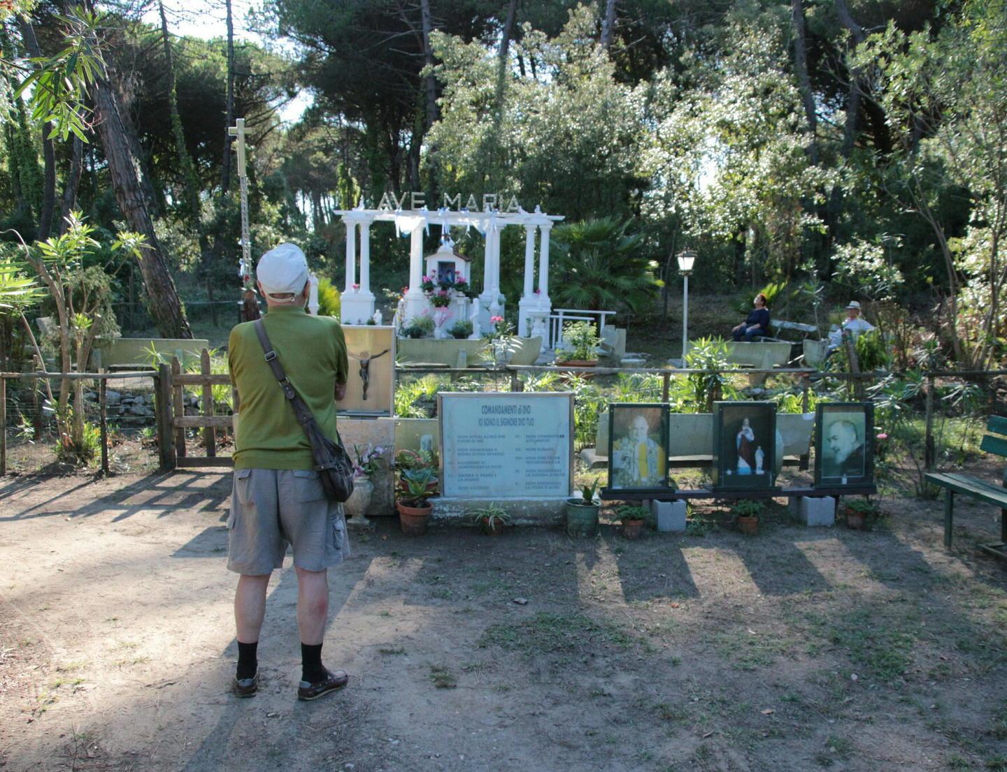 Viareggio, recuperato il tabernacolo dedicato alla Madonna 