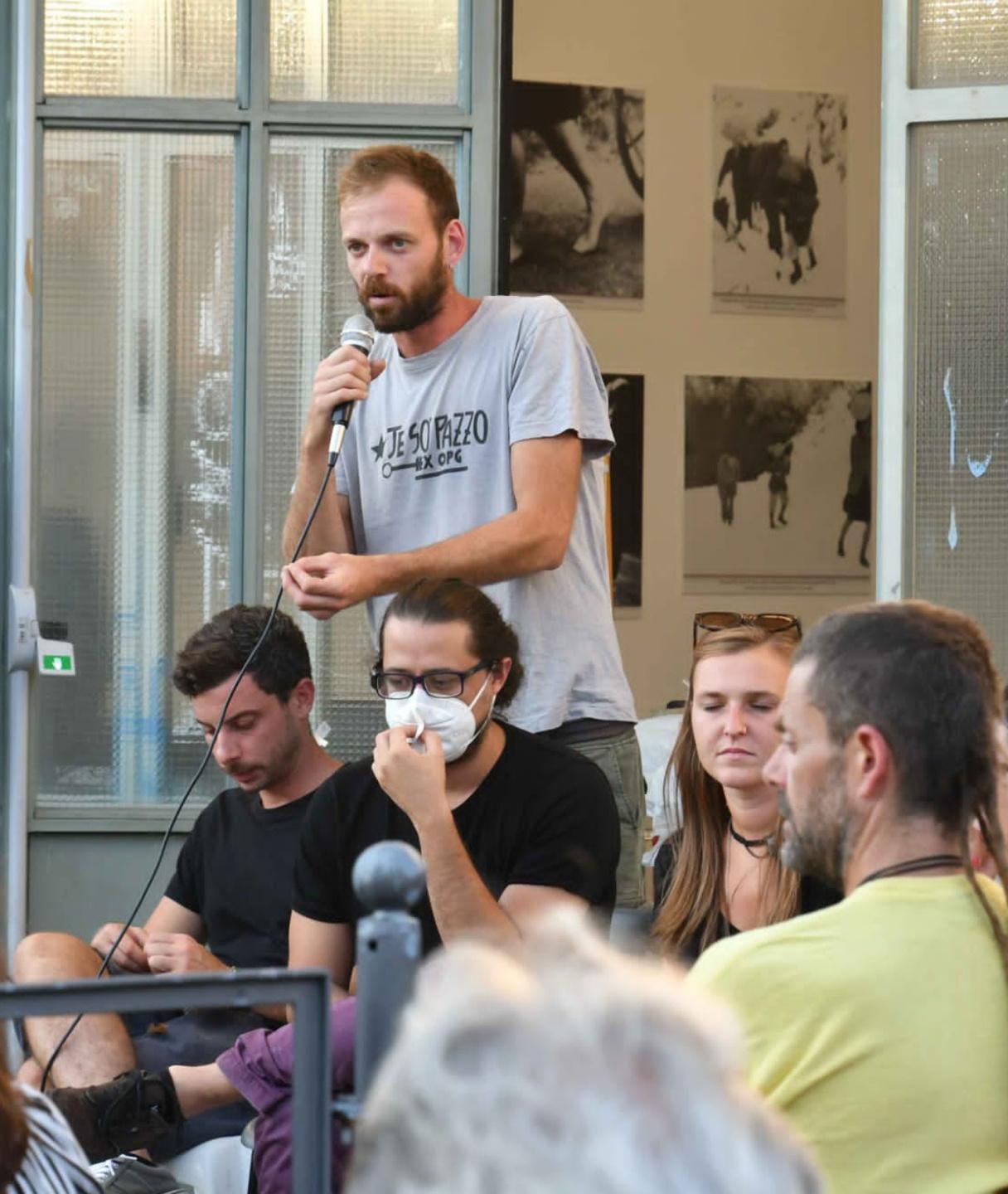 L’opposizione protesta: basta con lo streaming il consiglio in presenza