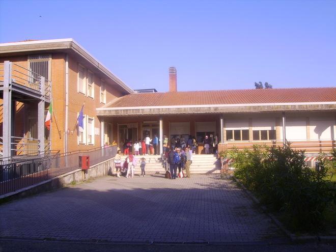 Impianti fotovoltaici sui tetti di due scuole