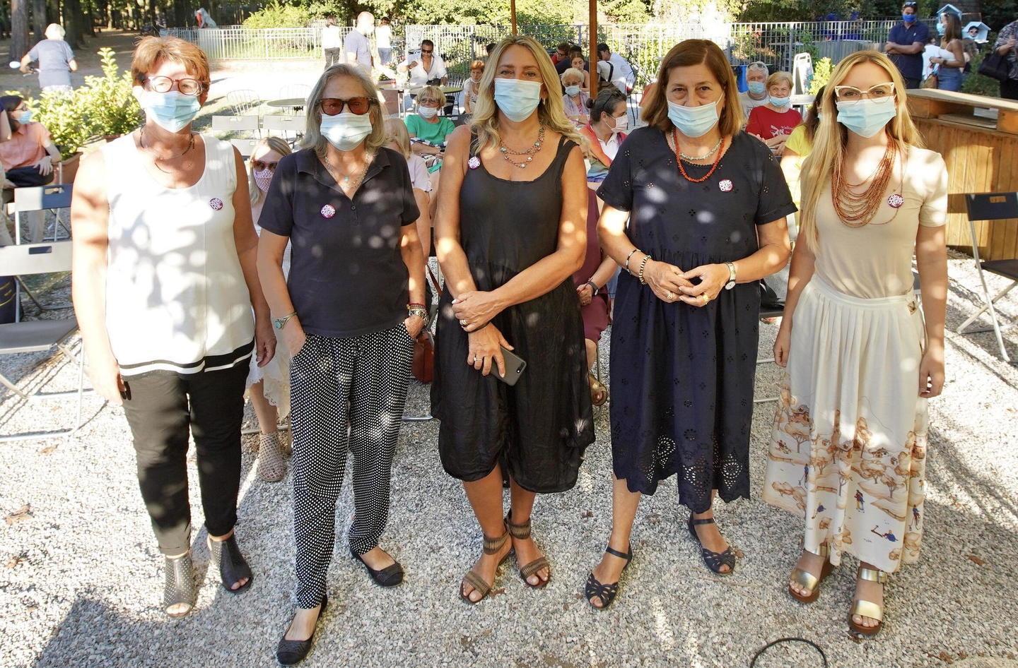 Le donne del Pd si presentano al Chioschino