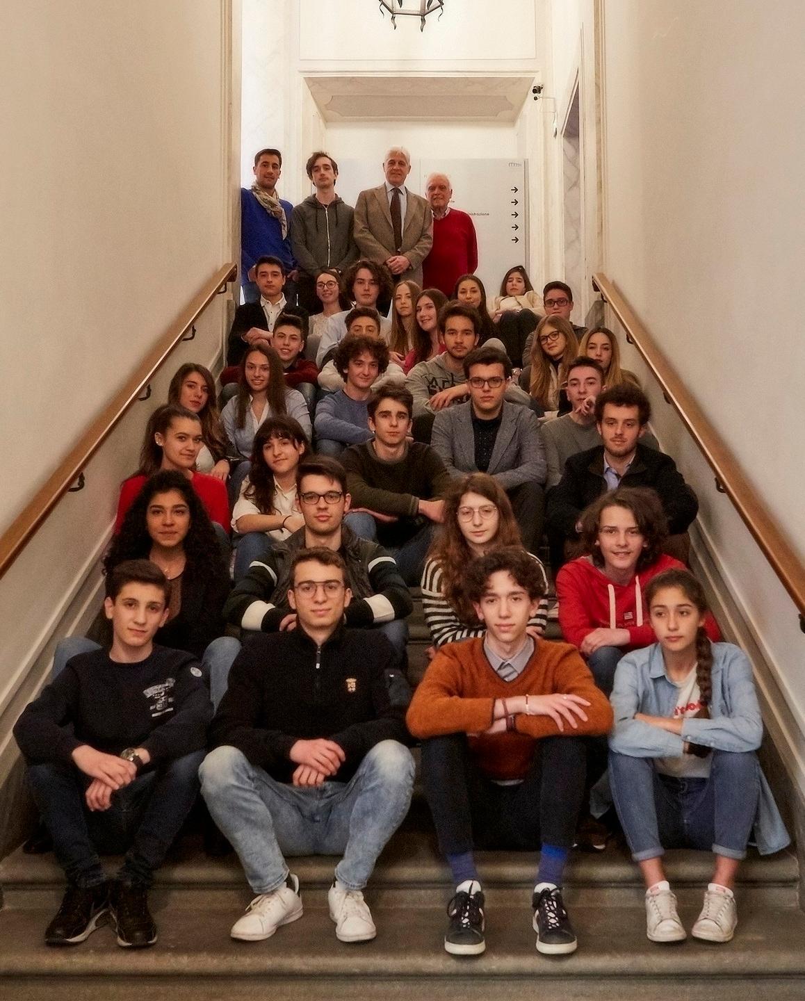 “Giovani per la scienza” cerca undici nuovi super studenti 
