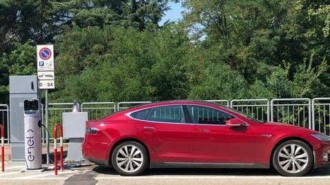 Installate a San Polo le colonnine elettriche per caricare le auto