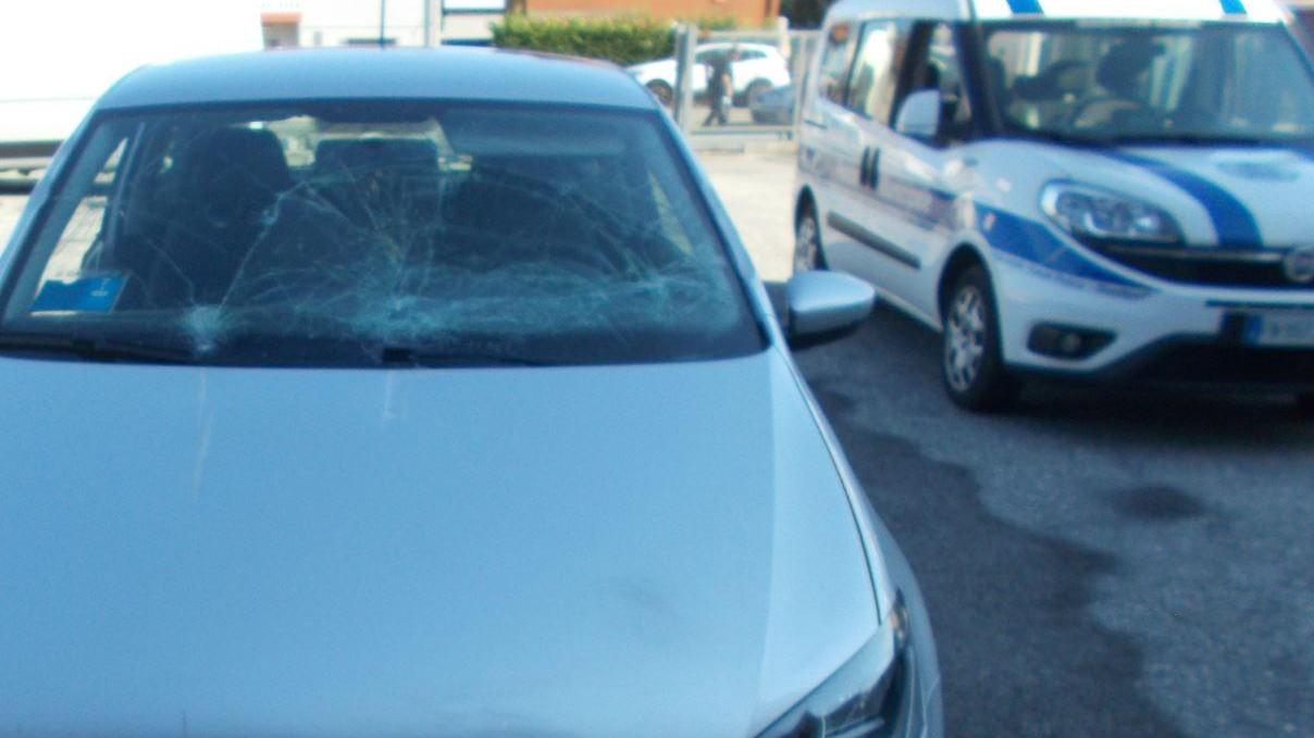 Ferrara: individuato dalla polizia locale il "pirata" del passaggio a livello
