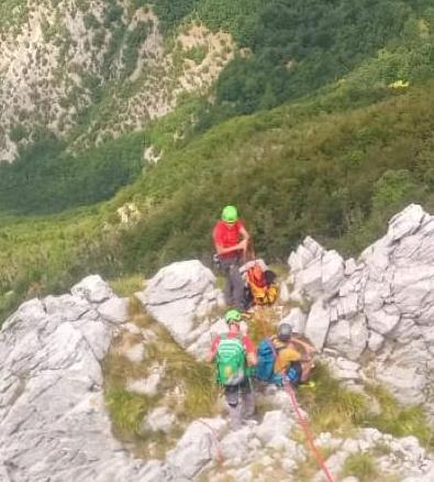 Due recuperi sui monti del Sast.  Ecco le 7 regole per le escursioni 