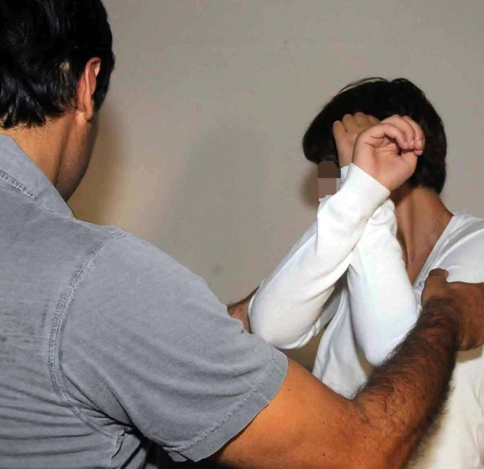 Numero verde antiviolenza 804 chiamate in quattro mesi 