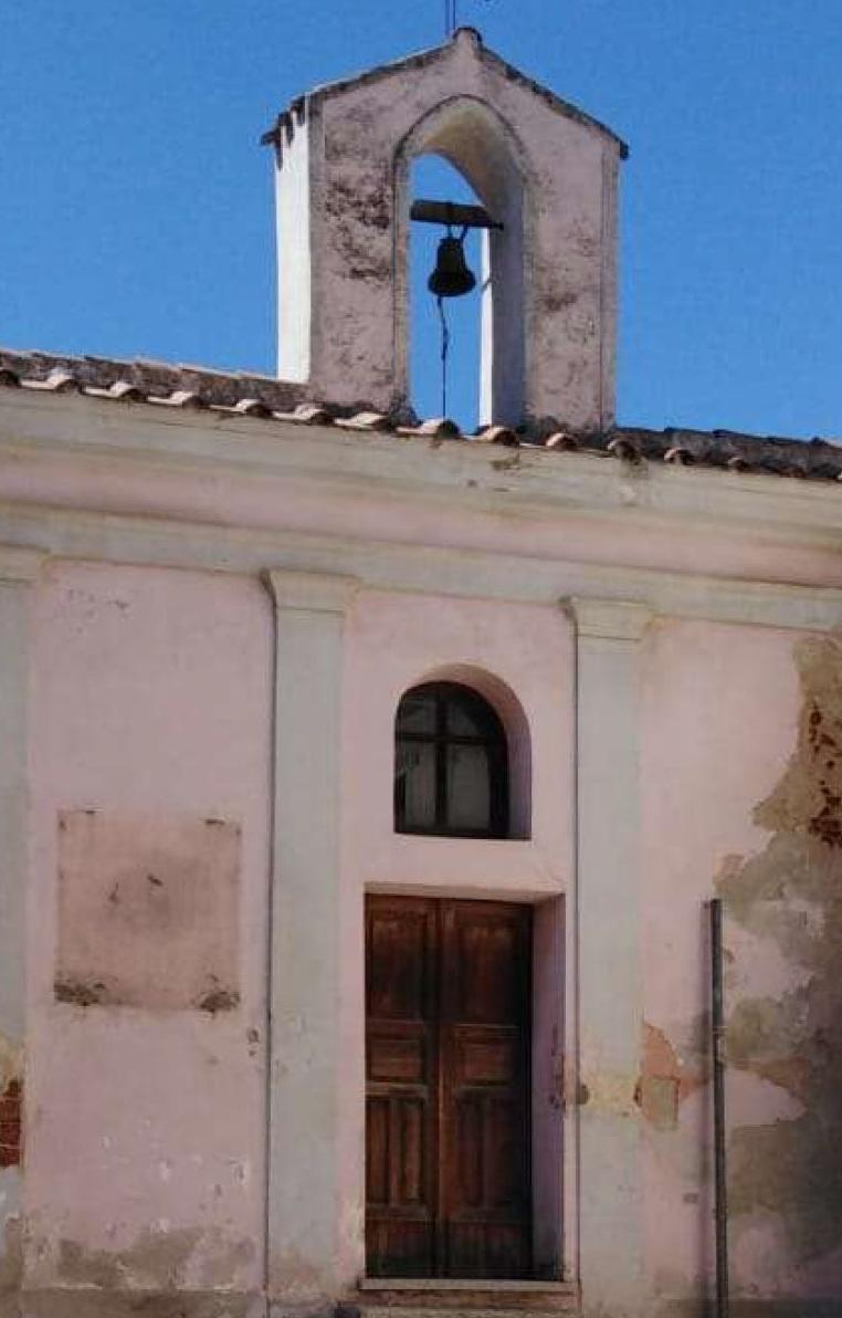 «Sparita la lapide dello scultore Ciusa» 