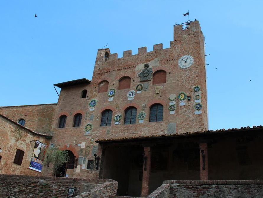 La vicenda di palazzo Pretorio ora sembra meno nebulosa 