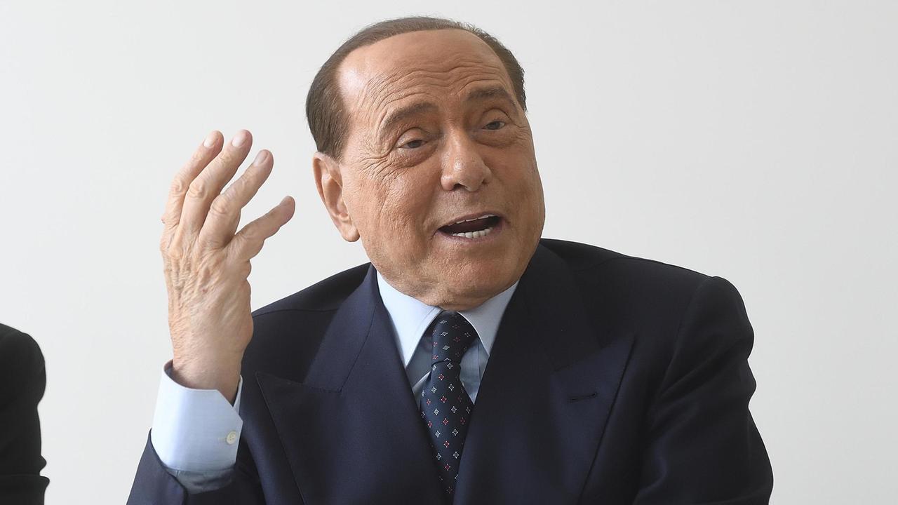 Povero Silvio, in campagna dal San Raffaele