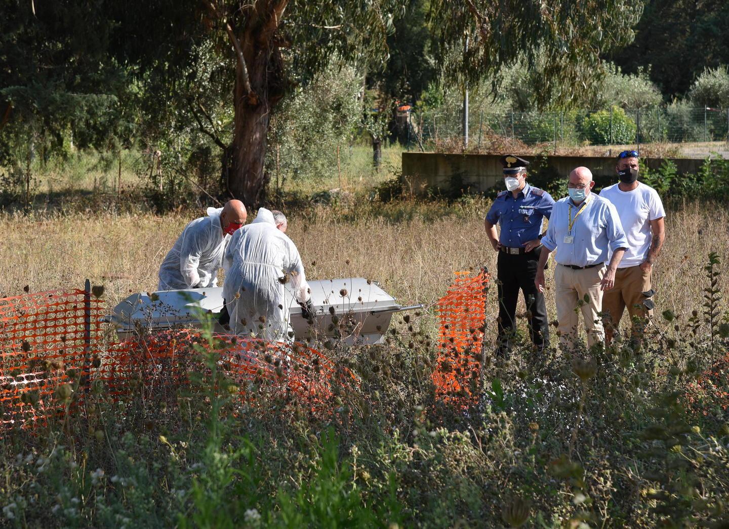 Trovato morto in un terreno il senzatetto del sottopasso 