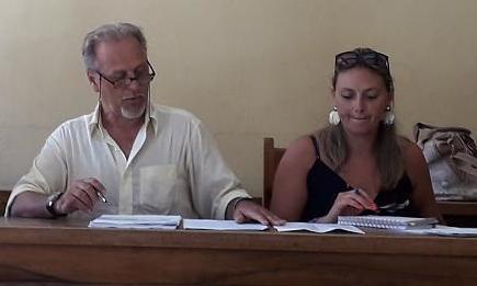 Il sindaco di Portoferraio Angelo Zini con l’assessora alla pubblica istruzione Chiara Marotti