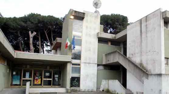 Cantieri al Montessori Repettima nessun trasferimento