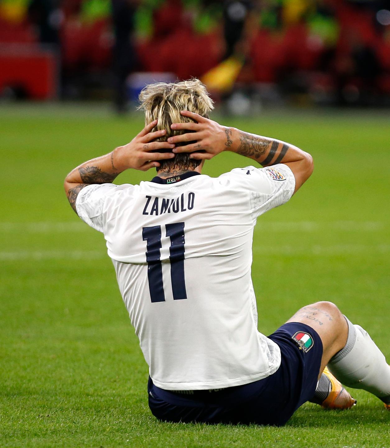 Grand’Italia, è un figurone a casa di Cruijff Gioco, schemi e Barella-gol ci portano in vetta 