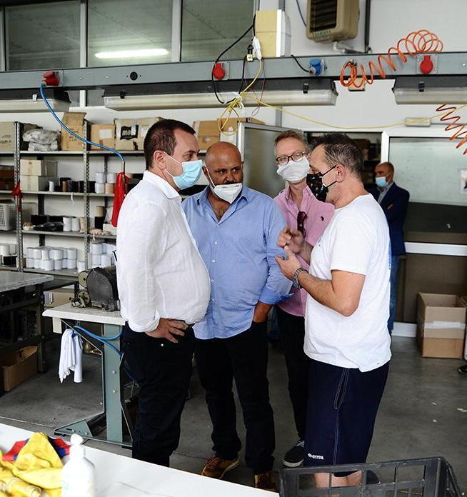 Rosato (Italia Viva) in visita alle imprese «Più liquidità alle ditte»