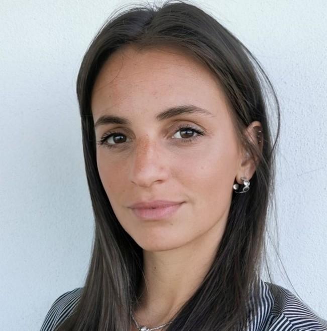 «Covid e Brexit mi hanno bloccata» Lunga odissea di una neolaureata 