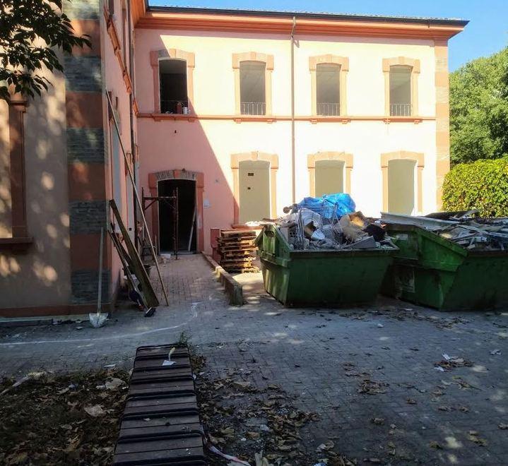 Scuola Calvino senza finestre «Cinque classi in altri spazi» 