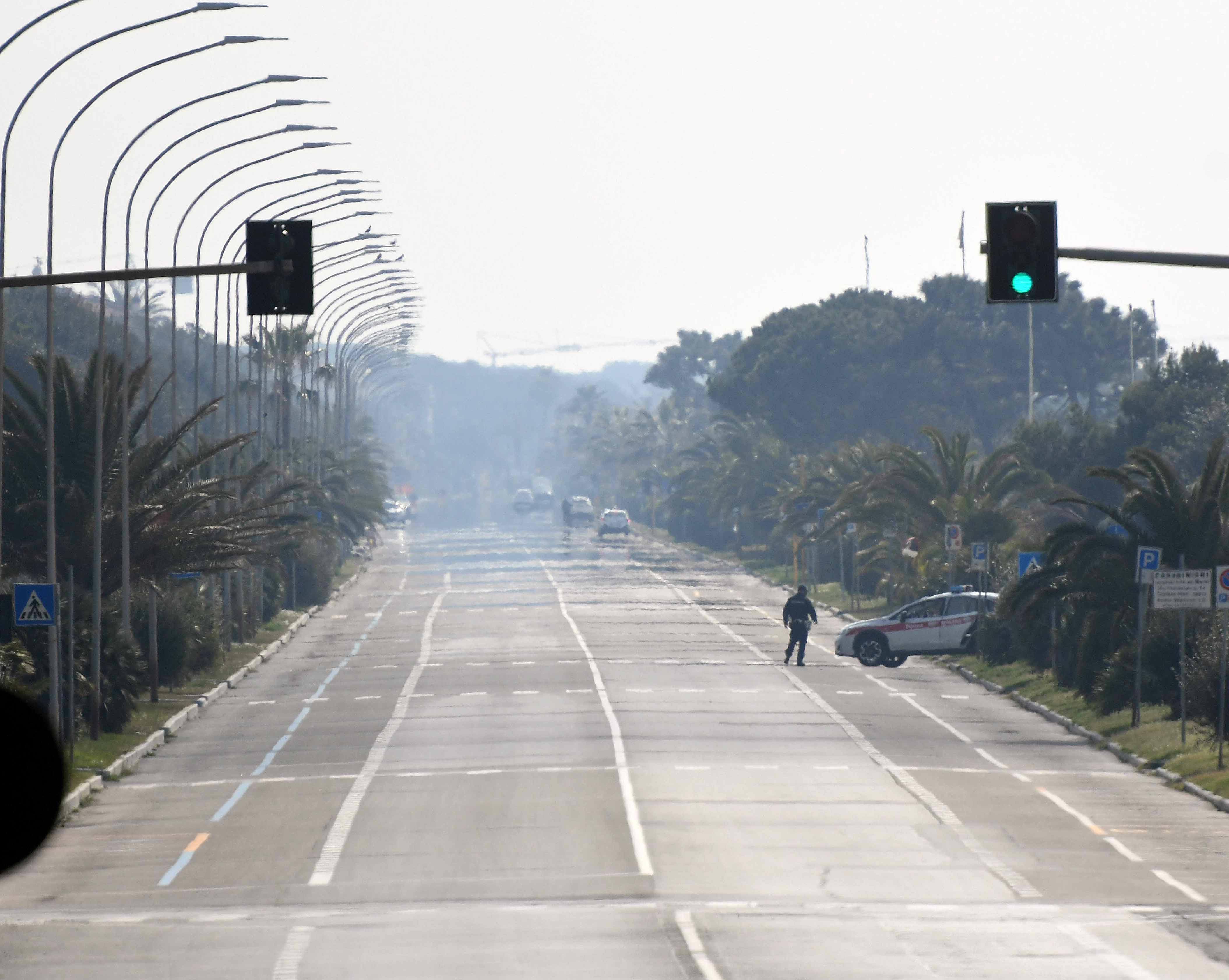 Giro di vite sui passi carrabili non pagati dalle ville del Forte 