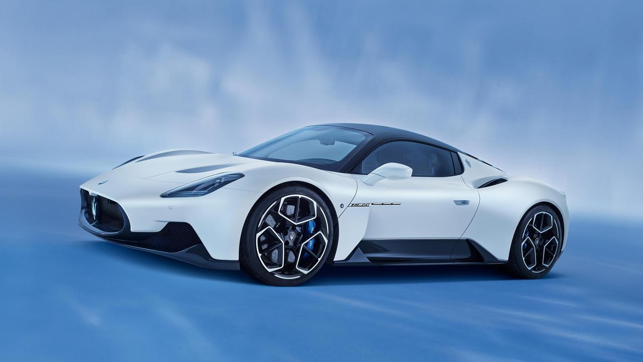 Modena .Maserati è già nel futuro: ecco la nuova supercar Mc20 100% made in Modena - RIVEDI LA PRESENTAZIONE