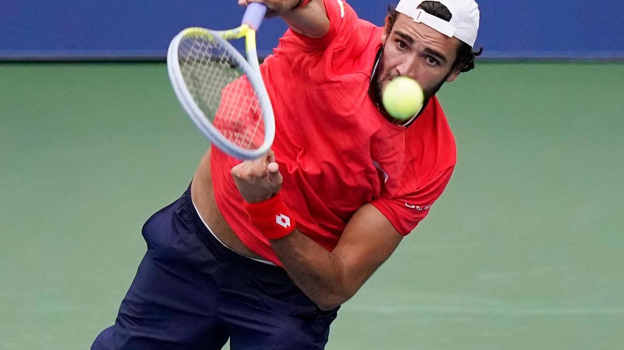 Delusione Berrettini, con Rublev dura un set E volano le tre mamme