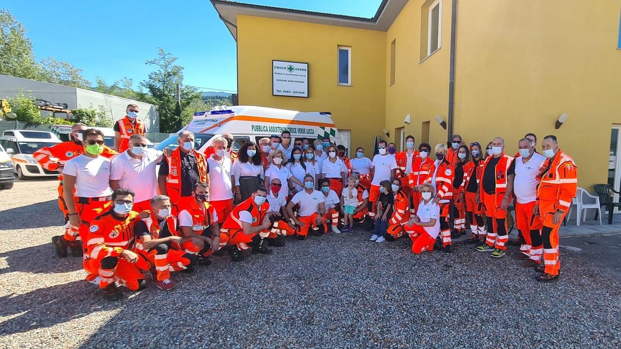 Una nuova ambulanza a servizio della Garfagnana grazie alla Croce Verde