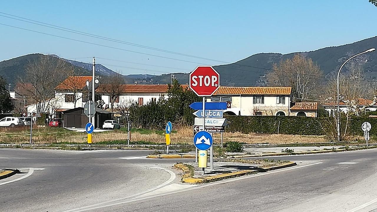 Rotatoria alle Querciole, ora c’è la data: 21 settembre