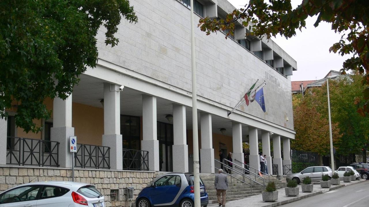Allarme in tribunale: magistrato in isolamento