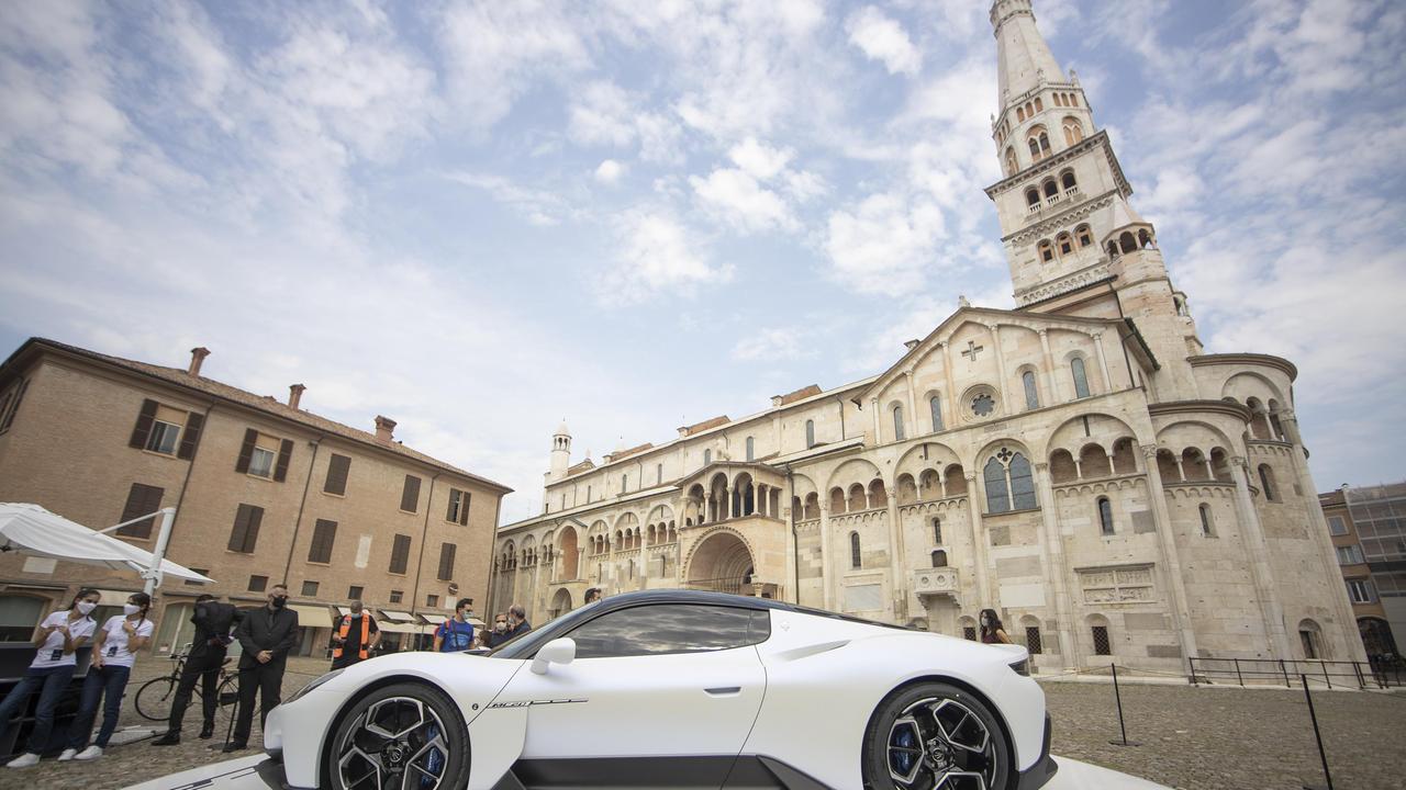 Modena, Manley entusiasta della Mc20 assicura "Maserati è uno dei gioielli della corona Fca"
