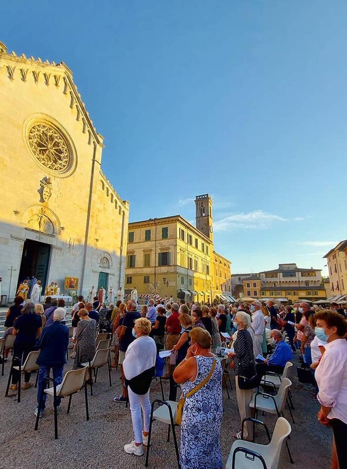 La Messa in piazza Duomo