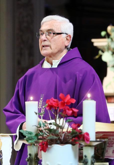 Monsignor Vincenzi lascia dopo 34 anni «A San Martino persone straordinarie» 