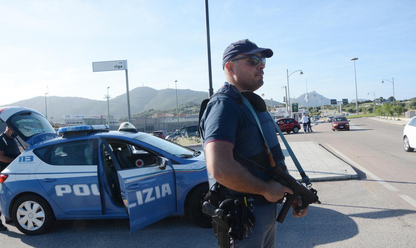 Marijuana nella camera da letto: arrestato un giovane di 26 anni