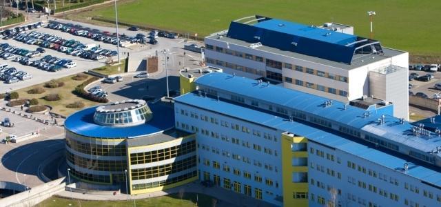 Sassuolo Cade e si frattura il bacino. Famiglia accusa: "ma il medico diagnostica una sciatalgia"