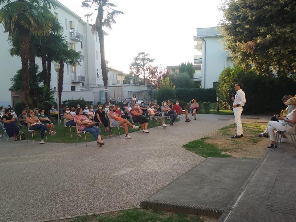 L'incontro sulla scuola tra amministrazione comunale e genitori