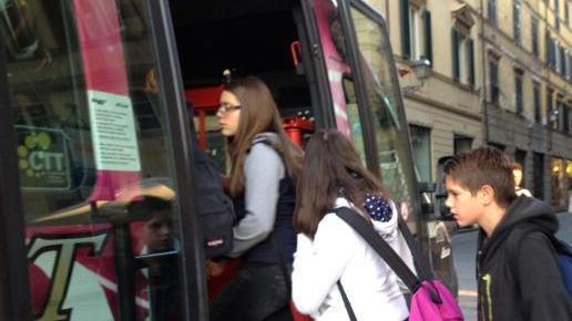 Scuola, arrivano 28 bus in più da Ctt: raddoppiate le corse “critiche”