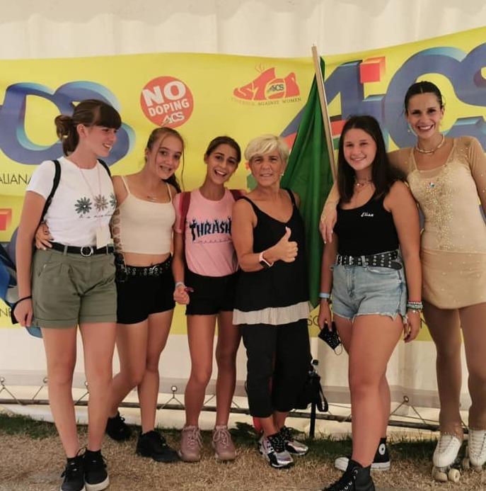 Lo Skating Club Massa porta a casa 5 medaglie e sfiora il terzo gradino