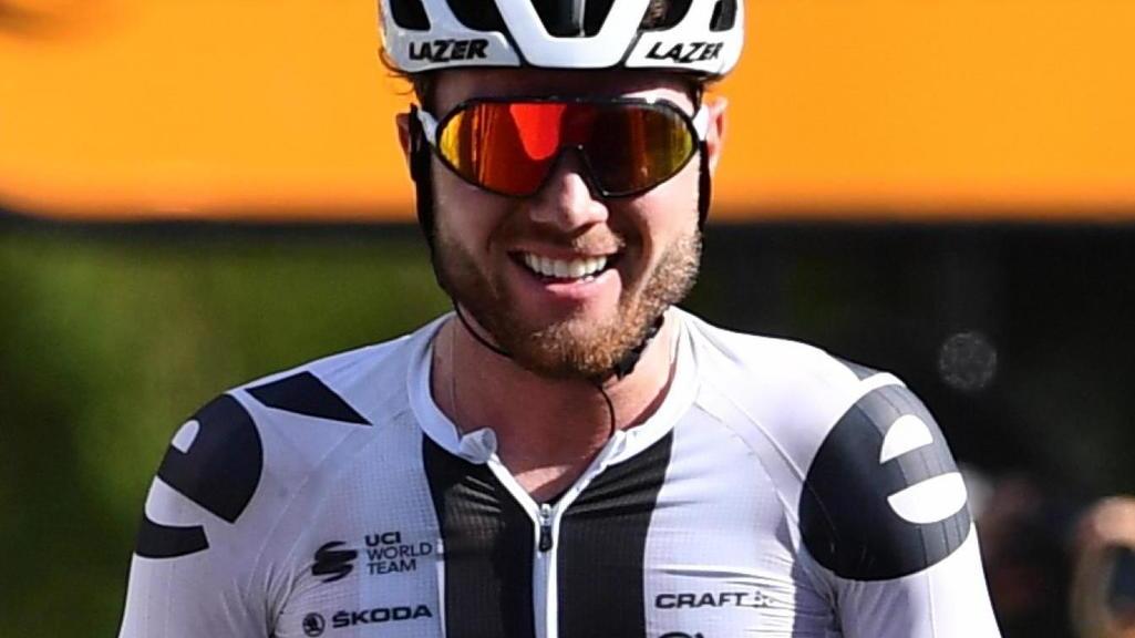 La stella Hirschi, erede di Cancellara, splende sul Tour E oggi si torna a salire