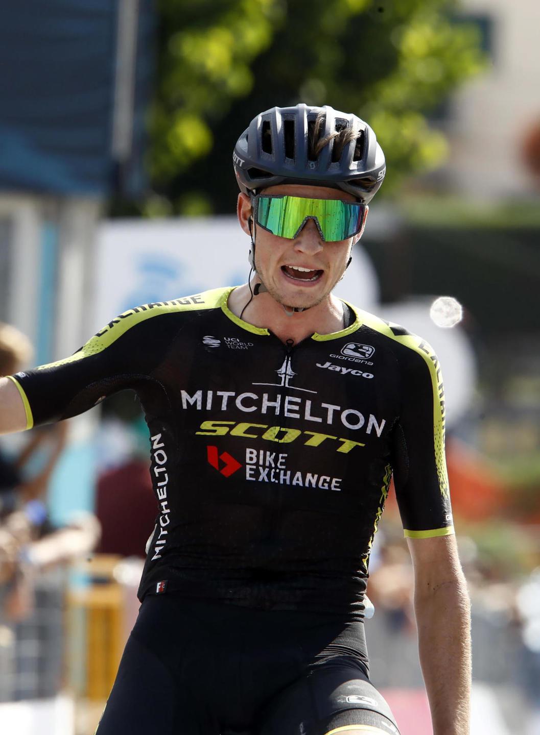 Hamilton, un acuto alla Tirreno-Adriatico Woods sempre leader, Nibali in difficoltà