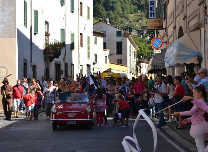 “Paese dei balocchi”, festa dal pomeriggio fino a notte fonda