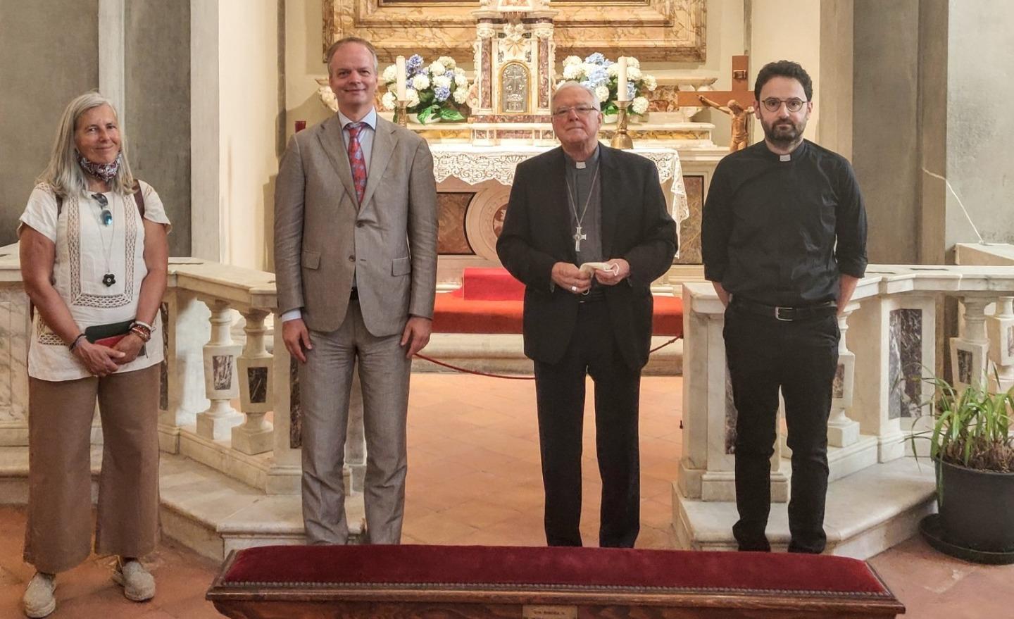 Il direttore degli Uffizi in visita ai tesori custoditi a Pescia