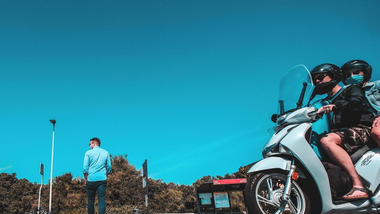 Più di quaranta scooter finiti sull’asfalto ad agosto