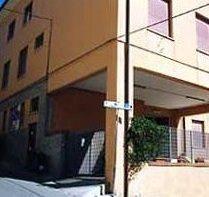 La Battisti non riaprirà lunedì, la prima campanella è rinviata 