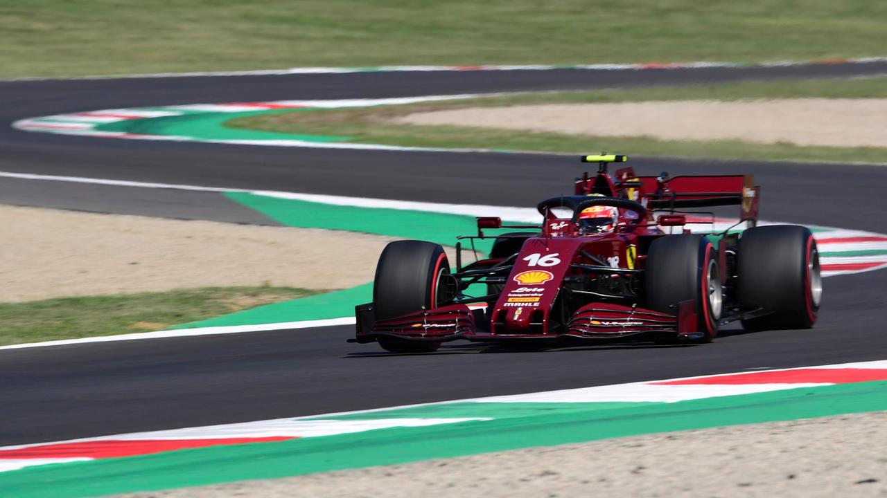 La Ferrari di Leclerc con la livrea speciale